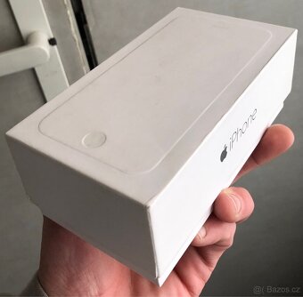 Apple iPhone 6S 64Gb Space Gray - top stav - 3