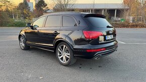 AUDI Q7 Sline 3.0TDi DPH - 3