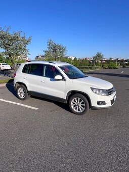Volkswagen TIGUAN 2.0 TDi 4x4 DSG 103kW SPORT & STYLE - 3