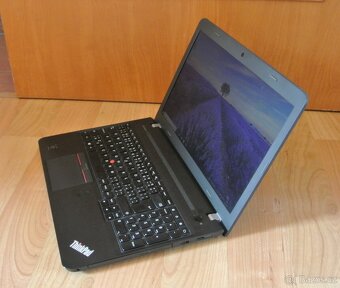 15,6" notebook Lenovo E550 Core i5-5200U, 8GB RAM, bat 4 h - 3
