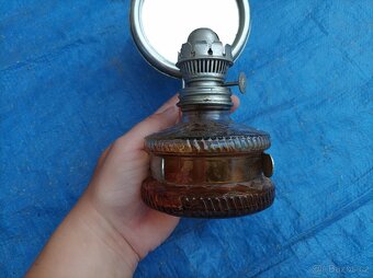 Skleněná petrolejová lampa se zrcadlem, zn. Mars - 3