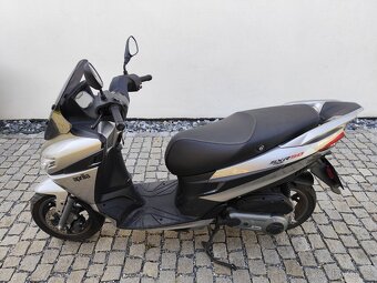 Aprilia sxr 50 - 3