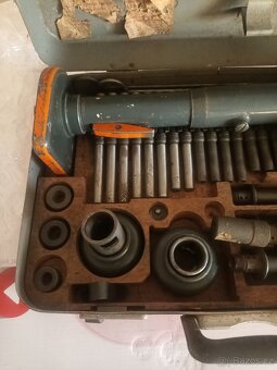 Nastřelovací pistol Blesk Universal - 3