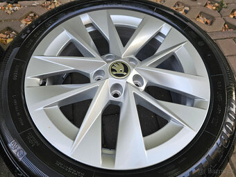 ALU letní kola Rotare orig Škoda 5x112 Octavia IV R17 5E3 - 3