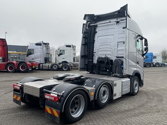 Volvo FH460 6x2 Low Deck - tahač návěsů Pusher - 3