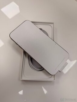 iPhone 16 Pro Max 256 GB - přírodní titan, jako nový, záruka - 3