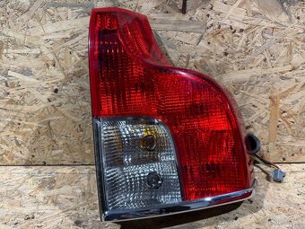 Zadní světlo pravé (komplet) Volvo XC90 MK1 facelift - 3