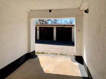 řadové garáže Vršovická - 3