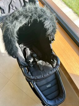 Britax B-Motion 4 plus, krásný, bohatá výbava - 3