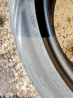 235/45/20 100w Vredestein - celoroční pneu 2ks - 3