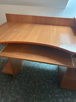 Počítačový stůl - 3