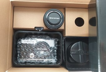 Olympus Pen E-P7 + 14-42 mm EZ + 40-150 mm - NOVÝ, v záruce - 3