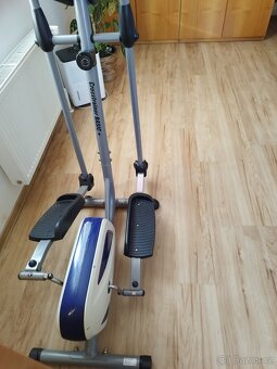 Cvičební stroj Eliptikal - 3