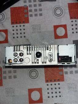 Predám autorádio Alpine UTE-72BT - 3