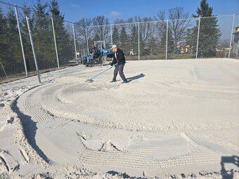 Hledám pracovníka na pozici technika - 3