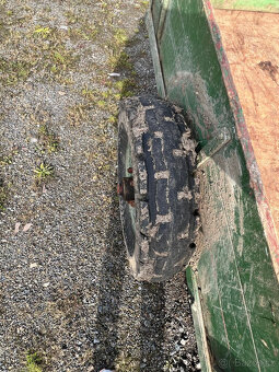 KÁRA ZA TRAKTOR BEZ SPZ - 3