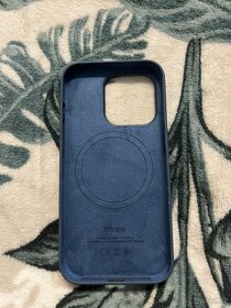 Kryt na iPhone 15 Pro tmavě modrý - 3