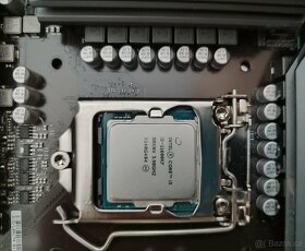 GIGABYTE Z590 GAMING X Intel + Core i5-11600KF - 3