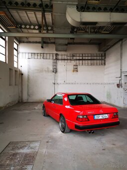 Mercedes W124 E300C - 3