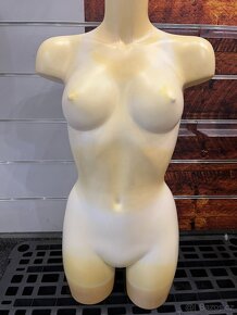 FIGURÍNY NA OBLEČENÍ - různé typy - 3