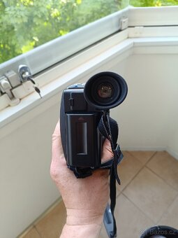 Prodám kameru zn. PANASONIC NV- RX67EG - 3