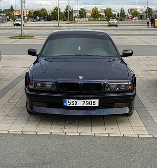 Bmw e38 - 3