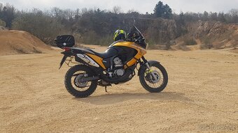 Honda transalp 700 - 3