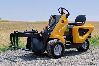 mininakladač APS K1030 - 3