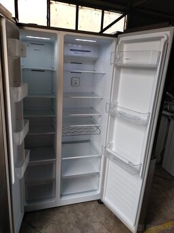 Prodám AMERICKOU LEDNICI zn. GORENJE---JEN JAKO LEDNICE-- - 3