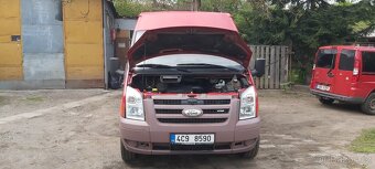Ford Transit 2.2 TDCi 81Kw 350M MiniBus 6.míst Naj:192 793km - 3