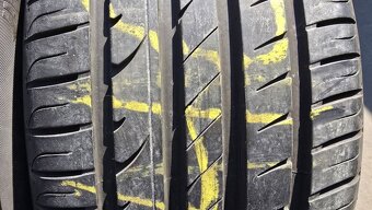 Letní pneu 235/45/18 Hankook - 3