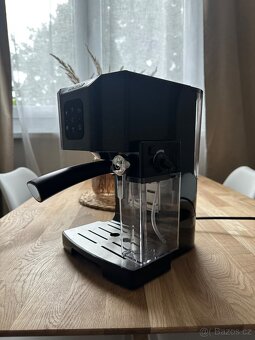 Kávovar Sencor SES 4040BK - 3