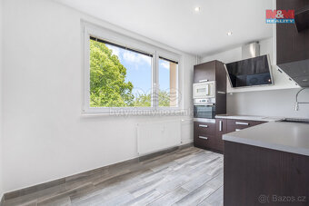 Prodej bytu 3+1, 70 m², Stráž pod Ralskem, ul. Máchova - 3