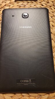 Tablet Samsung SM-T560, plně funkcni - 3
