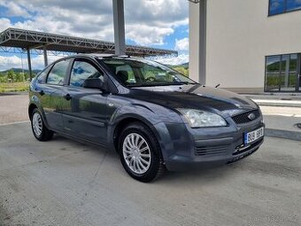 Ford Focus II 1.6 benzin, 74 kW, 2006, pěkný stav - 3