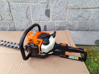 Benzínové nůžky na živý plot Stihl HS 80 - 3