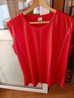Triko,halenka červená,čené puntiky 2XL bavlna 150kc - 3