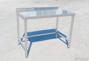 Nerezový stůl gastro s lemem Š 120 cm - 3