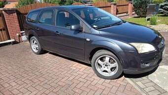 Ford Focus II - 3