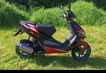 Aprilia SR 125 2T - 3