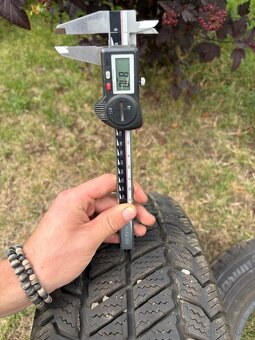 Zimní pneu Barum 215/70 R15C - 3