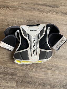 Hokejová vesta bauer supreme s170 , junior M - 3