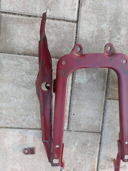 Jawa CZ 175 kyvacka - podsedlovy plech s madlem - 3