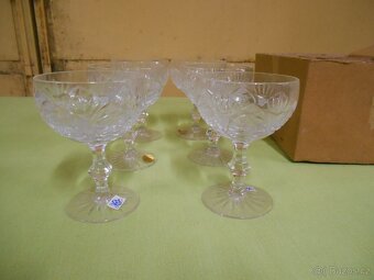 Sada broušených skleniček - 3