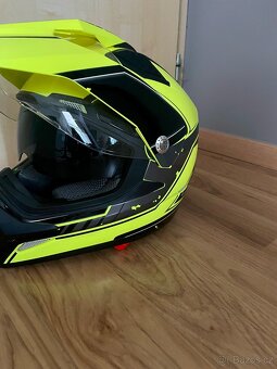 Helma na motorku - 3