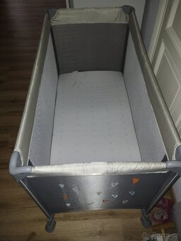 Cestovní postýlka Bebeconfort s cestovní matrací - 3