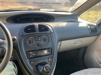 Xsara Picasso 1.6 benzín - 3