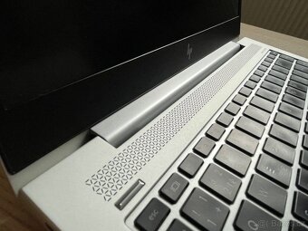 HP EliteBook 840 G5/i7/16GB/240SSD/W11 - 3