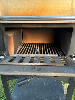 Kombinovany gril s udirnou - 3