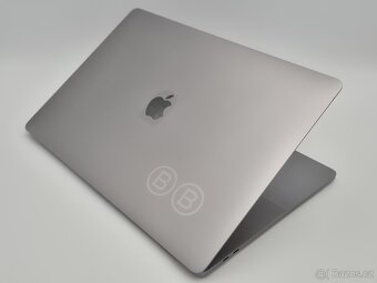 ▼Apple MacBook Pro 15" (2017) A1707 - 15,4" / i7-7820HQ /  - 3